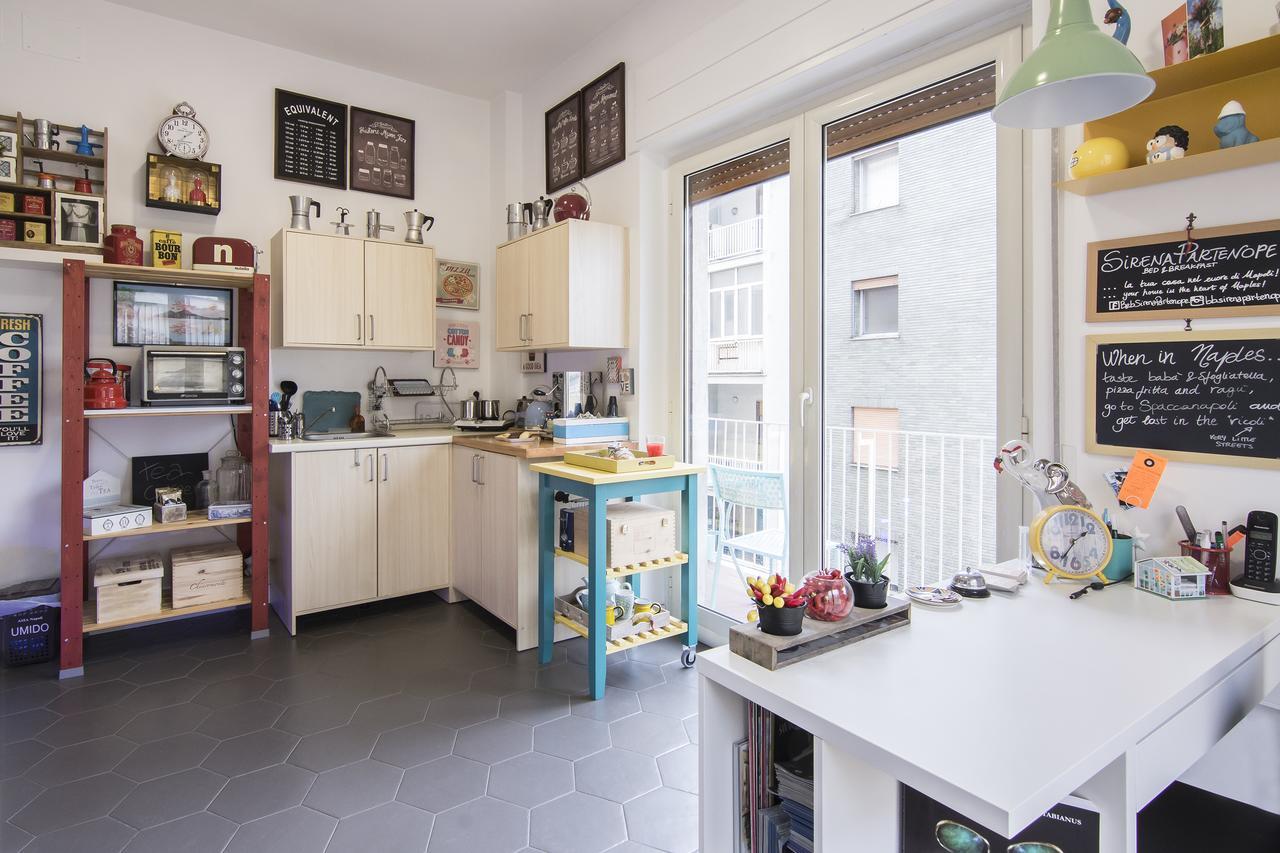 B&B Sirena Partenope Napoli Bagian luar foto